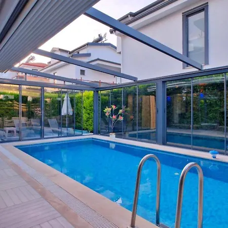 3 Bedroom With Private Pool ヴィラ *