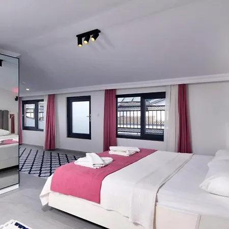 别墅 3 Bedroom With Private Pool 费特希耶