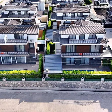 3 Bedroom With Private Pool